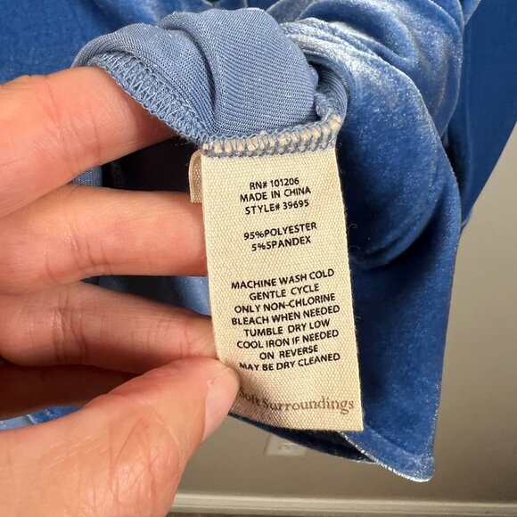 Soft Surroundings Velvet Boyfriend Shirt Size Medium Petite Coastal Blue Buttons - Picture 10 of 10